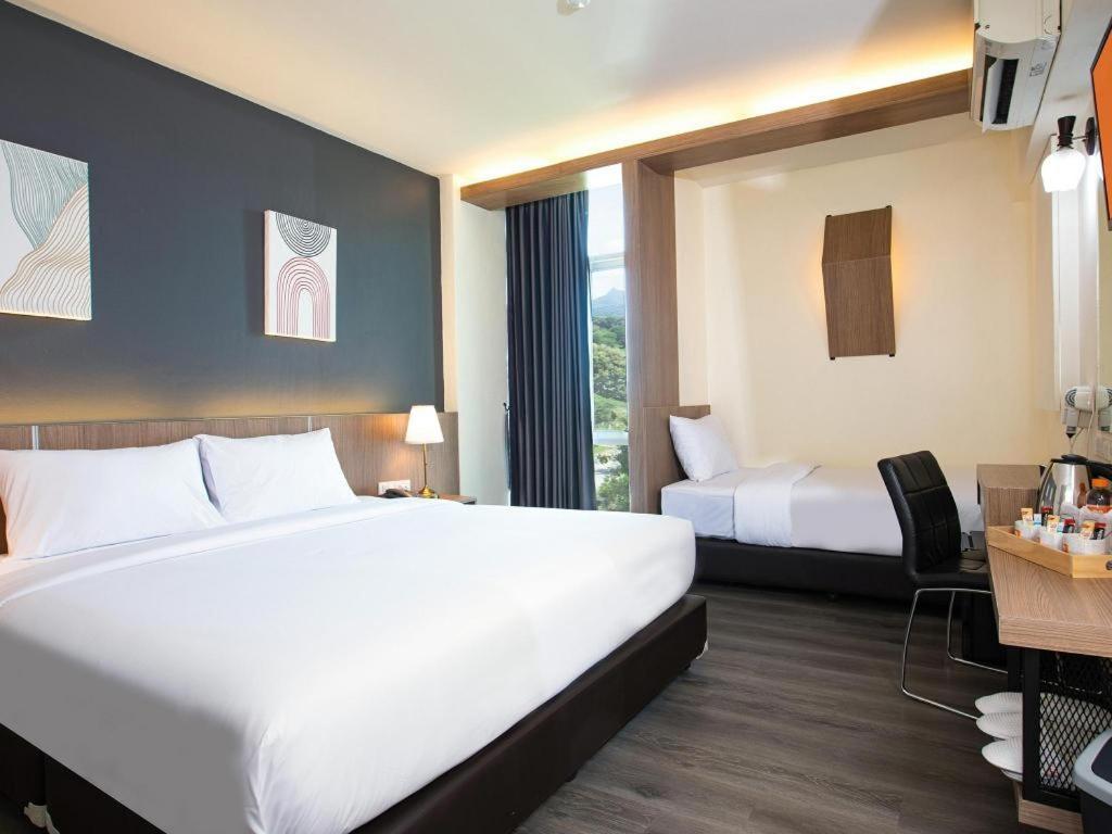 บีทู แม่สอด บูทิก แอนด์ บัดเจ็ต โฮเทล Hotel ตาก ภายนอก รูปภาพ